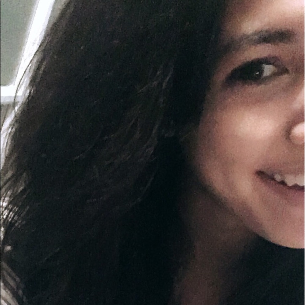 Meet your Posher, Steph